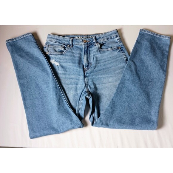American Eagle Mom Jeans Women's Size 4 Distressed High-Rise Stretch Light Wash - Picture 5 of 16